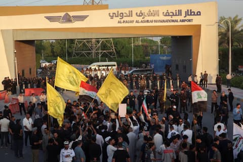 رويترز: الحكومة العراقية "طلبت" من واشنطن إعادة افتتاح مطار النجف مقابل تقديم ضمانات