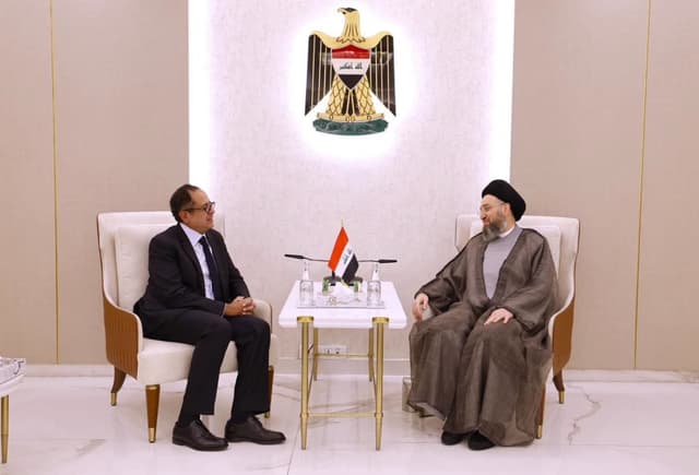 الحكيم: ضرورة تنويع منافذ تصدير النفط وحصر السلاح بيد الدولة