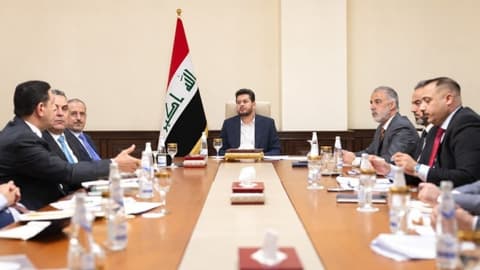 الخزعلي يوجه بإعادة ترتيب أولويات المشاريع الخدمية وتسريع الإنجاز لتلبية احتياجات المواطنين