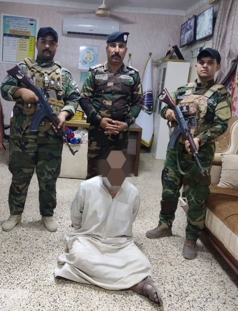 بسبب خلاف على "سياج".. القبض على متهم قام بقتل ثلاث افراد من عائلته