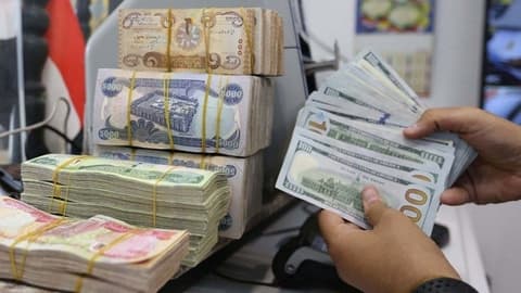 إغلاق بورصات الدولار في العراق.. بغداد تسجل 166,500 دينار والبصرة الأعلى سعرا