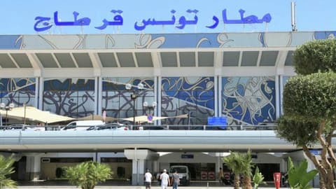 تونس تدرس زيادة الرحلات الجوية المباشرة من روسيا لتعزيز السياحة
