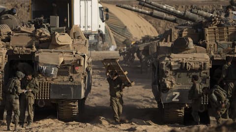 الجيش الإسرائيلي يعلن مقتل قيادي بـ"حماس" وعنصر بالجهاد الإسلامي وتدمير مخزن أسلحة وسط غزة