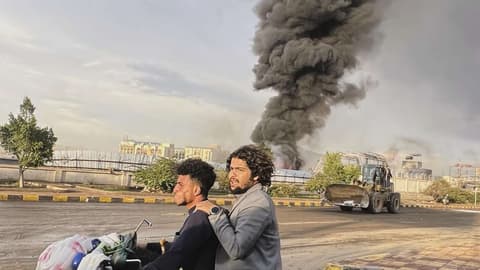 الجيش اليمني يعلن السيطرة على مناطق في تعز ومأرب إثر مواجهات مع "أنصار الله"