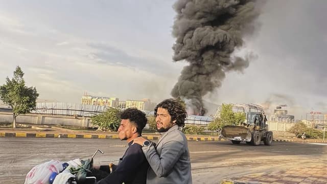 الجيش اليمني يعلن السيطرة على مناطق في تعز ومأرب إثر مواجهات مع "أنصار الله"
