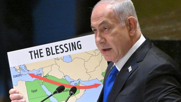 نتنياهو: نعمل مع دول أخرى لتسهيل تهجير الفلسطينيين من غزة