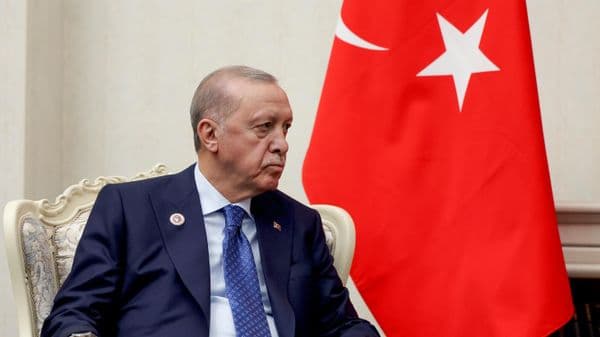 أردوغان: تركيا بحاجة إلى دستور مدني جديد ونستعد لإعداده بمشاركة واسعة