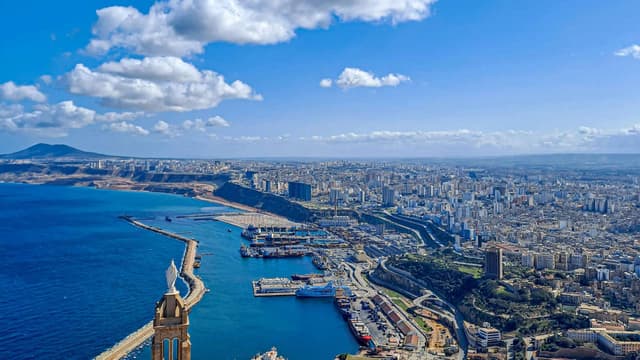 الرئيس السابق للمجموعة البرلمانية الجزائر- روسيا لـ"سبوتنيك": التعاون الثنائي يحقق نموا غير مسبوق