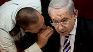 تقارير إسرائيلية تكشف عن "مواجهة غير مسبوقة" بين نتنياهو وزامير حول تنفيذ عمل عسكري