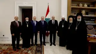 الرئيس اللبناني يستقبل وفدا روسيا... تنشيط السياحة وحماية المسيحيين في المنطقة