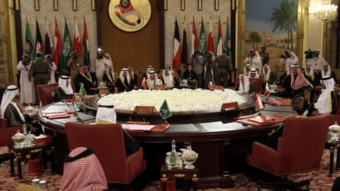 التعاون الخليجي يعلن تأجيل القمة الأوروبية في الرياض بسبب تهديدات "أنصار الله"