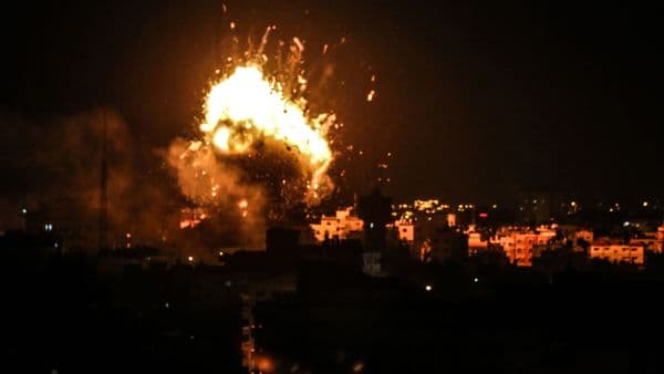 إسرائيل تعلن مقتل قياديين اثنين في الجناح العسكري لحماس بغارات على غزة