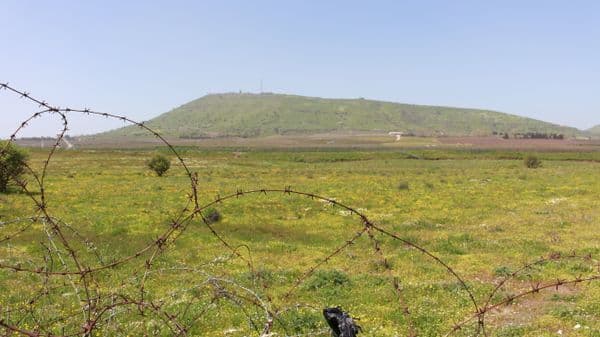 خنادق إسرائيلية تقضم الأراضي... كيف يغير مشروع "سوفا 53" ملامح القنيطرة جنوبي سوريا؟