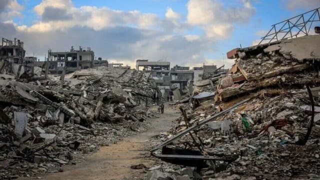 مقتل فلسطينيين اثنين بقصف وإطلاق نار إسرائيلي في غزة