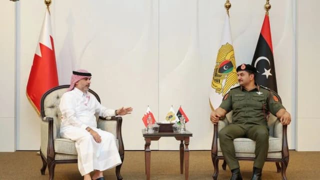 صدام حفتر ووفد بحريني يبحثان توحيد مؤسسات ليبيا تمهيدا للانتخابات