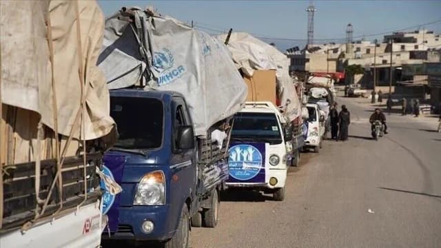 سوريا.. عودة طوعية لـ212 أسرة من مخيمات النزوح إلى 4 محافظات