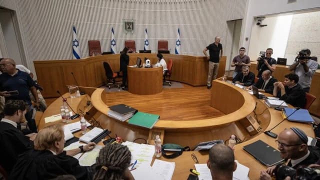 إسرائيل.. المحكمة العليا تنصح أبو شحادة بسحب ترشحه لانتخابات الكنيست