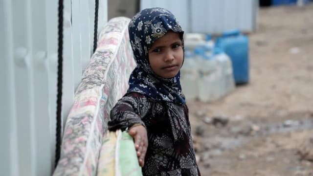 تحذير أممي من انتشار الأمراض جراء موجة النزوح في اليمن