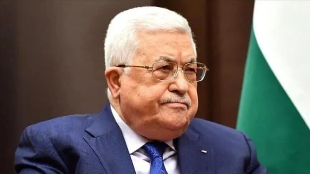 عباس يجري فحوصات طبية روتينية في مستشفى برام الله