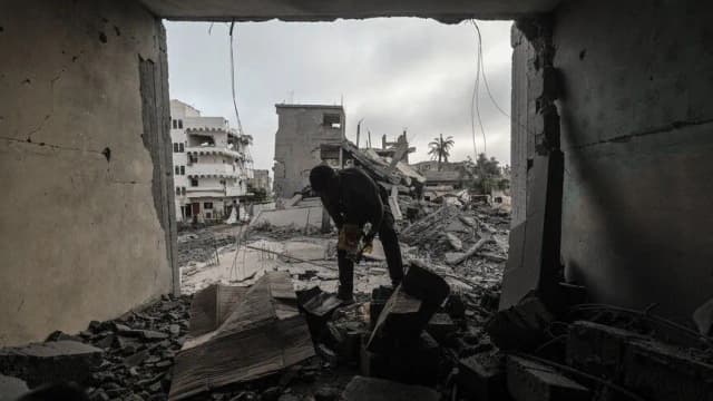 قتيلان فلسطينيان و19 مصابا في هجمات إسرائيلية على غزة