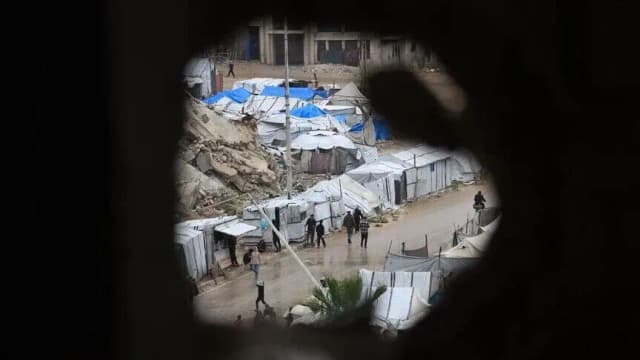 إصابة 3 فلسطينيين بينهم سيدة بهجمات إسرائيلية على غزة