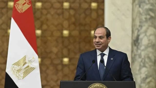 السيسي يبدأ جولة آسيوية تشمل كوريا الجنوبية وماليزيا وإندونيسيا