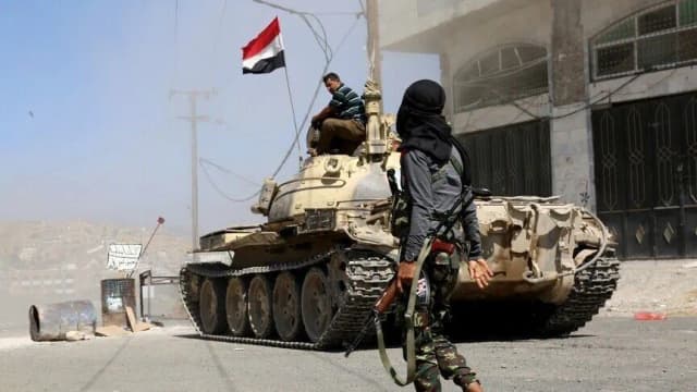 الجيش اليمني يعلن تقدمه بمأرب واسترداد سلاسل جبلية من الحوثيين