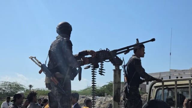 الجيش اليمني: 2750 عملية آخر 24 ساعة أسفرت عن تحييد 1400 حوثي