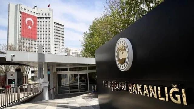 تركيا تدين هجمات الحوثيين على مطاري أبها والملك خالد بالسعودية