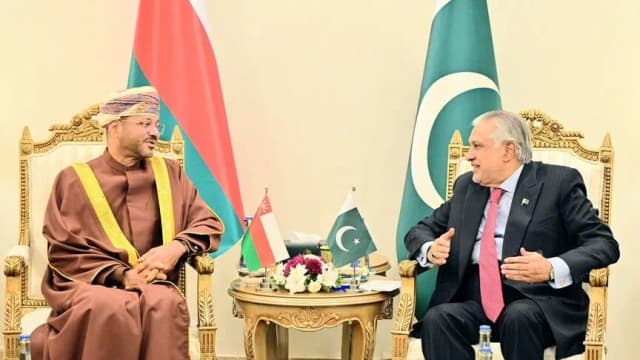 باكستان وعُمان تبحثان العلاقات الثنائية والتطورات الإقليمية