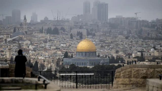 "فتح" تحذر من تهويد القدس وتدعو للتضامن مع المزارعين