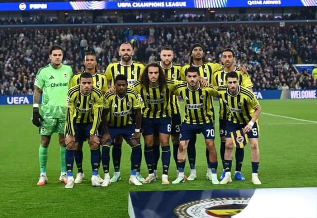 أستون فيلا يفوز على فنربهتشه في دوري أبطال أوروبا