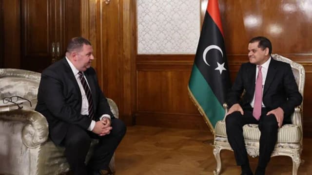 طرابلس.. مباحثات ليبية مالطية بشأن الهجرة وتعزيز التعاون