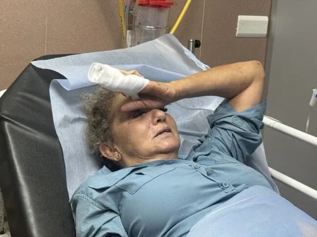 مصورة "واشنطن بوست" تروي إرهاب المستوطنين: ركلوني أكثر من 10 دقائق