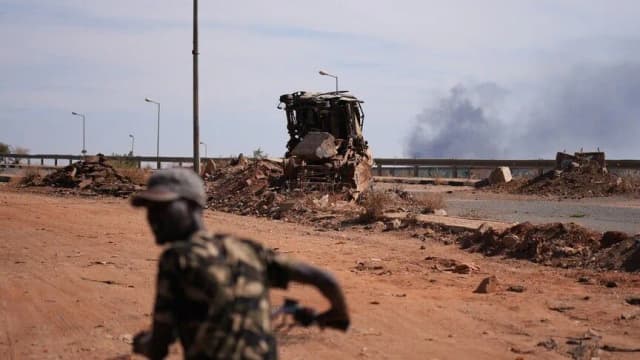 السودان.. مقتل 11 شخصا في هجوم للدعم السريع على نازحين بغرب دارفور
