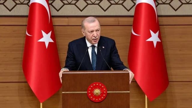 أردوغان: نجحنا في إبقاء بلادنا بمنأى عن الصراعات بمنطقتنا