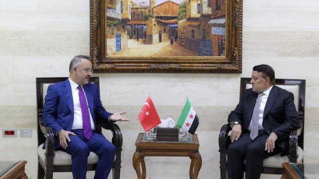 تركيا وسوريا تبحثان تعزيز التعاون في الصحافة والإعلام والاتصال