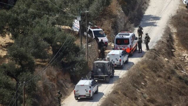 الضفة.. إصابة فلسطينيين اثنين جراء إرهاب المستوطنين بنابلس