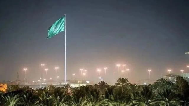 السعودية.. إنذار مبكر في نجران وزوال الخطر بعد دقيقة