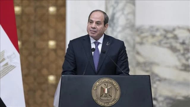 السيسي: الرهان على تفريط مصر في أمنها المائي خاسر