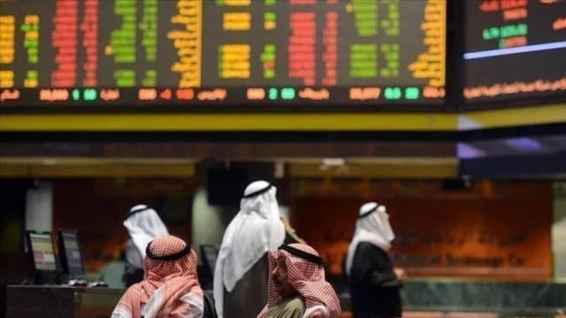 تراجعات حادة في بورصات عربية وارتفاع محدود بقطر والكويت