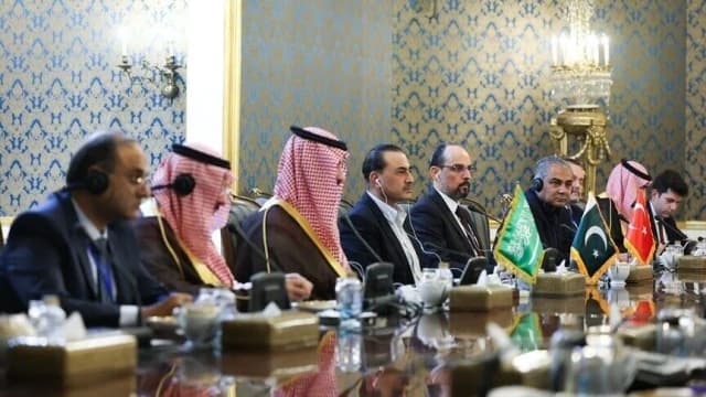 تركيا والسعودية وباكستان وإيران تتفق على مواصلة المشاورات الإقليمية