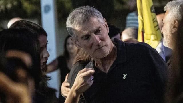 "نتيجة تحريض نتنياهو".. اعتقال شخص بحوزته سكين اقترب من غولان