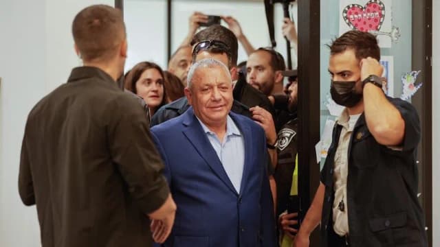 آيزنكوت: الإسرائيليون صوتوا ضد نتنياهو وعليه اعتزال السياسة