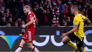 قدم.. بايرن ميونخ ودورتموند يقتسمان النقاط في "كلاسيكو" مثير بالدوري الألماني