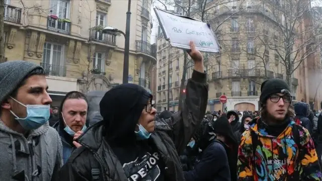 فرنسا.. جمعية حقوقية تطعن في قرار حظر التجول الجزئي بباريس