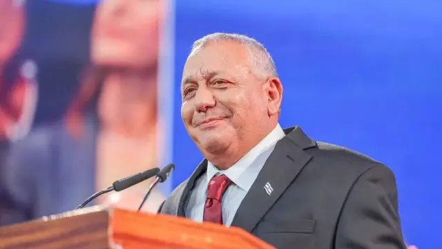 إسرائيل.. آيزنكوت يتحرك لتشكيل حكومة ويبحث مع لابيد تنسيق الخطوات