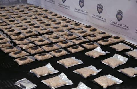 سوريا ..إحباط تهريب 225 ألف حبة كبتاغون قادمة من لبنان