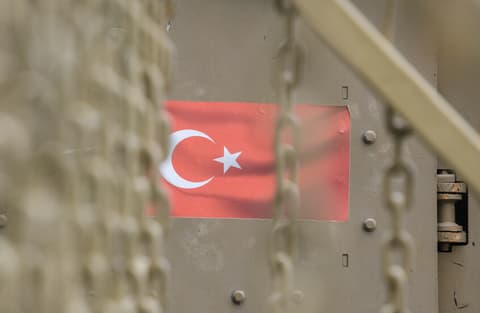 الدفاع التركية: سيتم تسليم قاعدة بعشيقة للسلطات العراقية تدريجيا