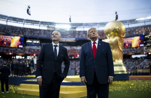 هل أثر اتصال ترامب في قرار "فيفا" بشأن مهاجم منتخب أمريكا؟